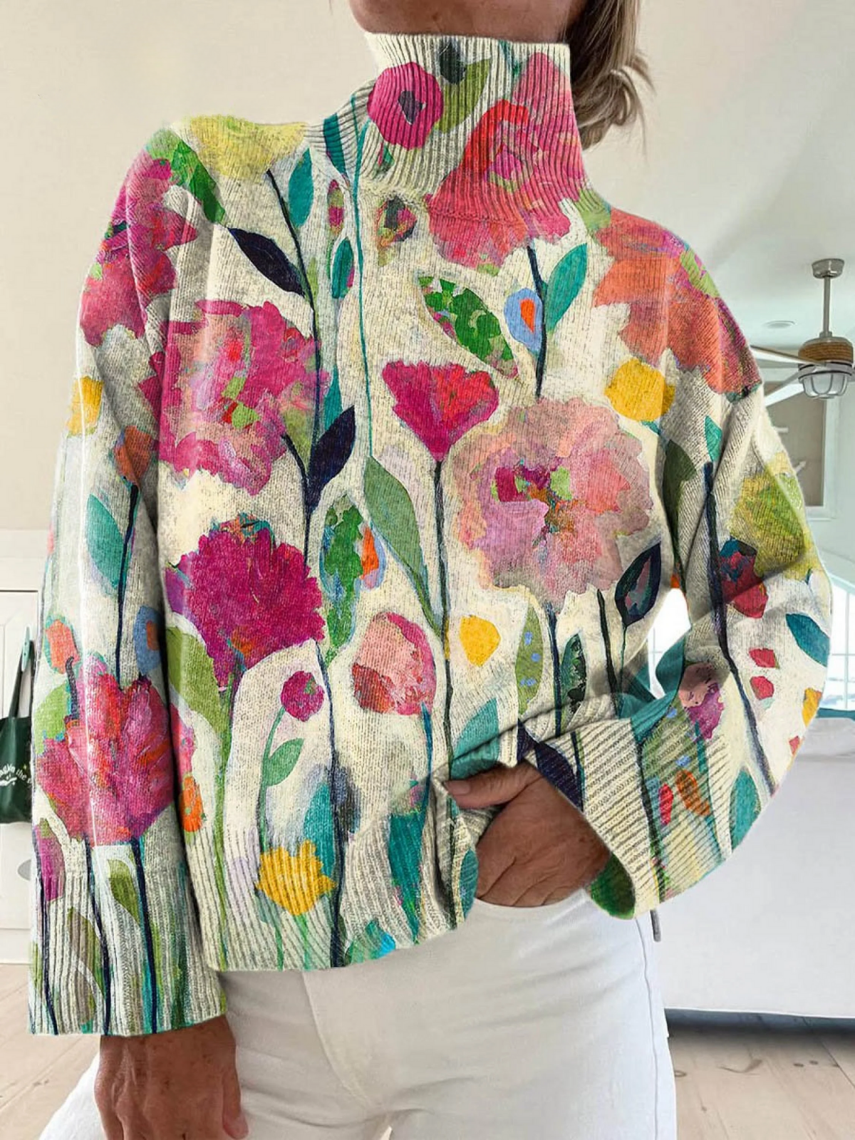 Jyphy | Stylish Women's Turtleneck Sweater with Charming Vintage Floral Pattern