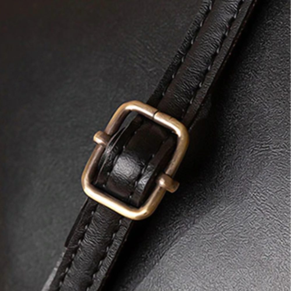 Vintage Kiss-Lock Bag - Clara's Retro Chic Essential