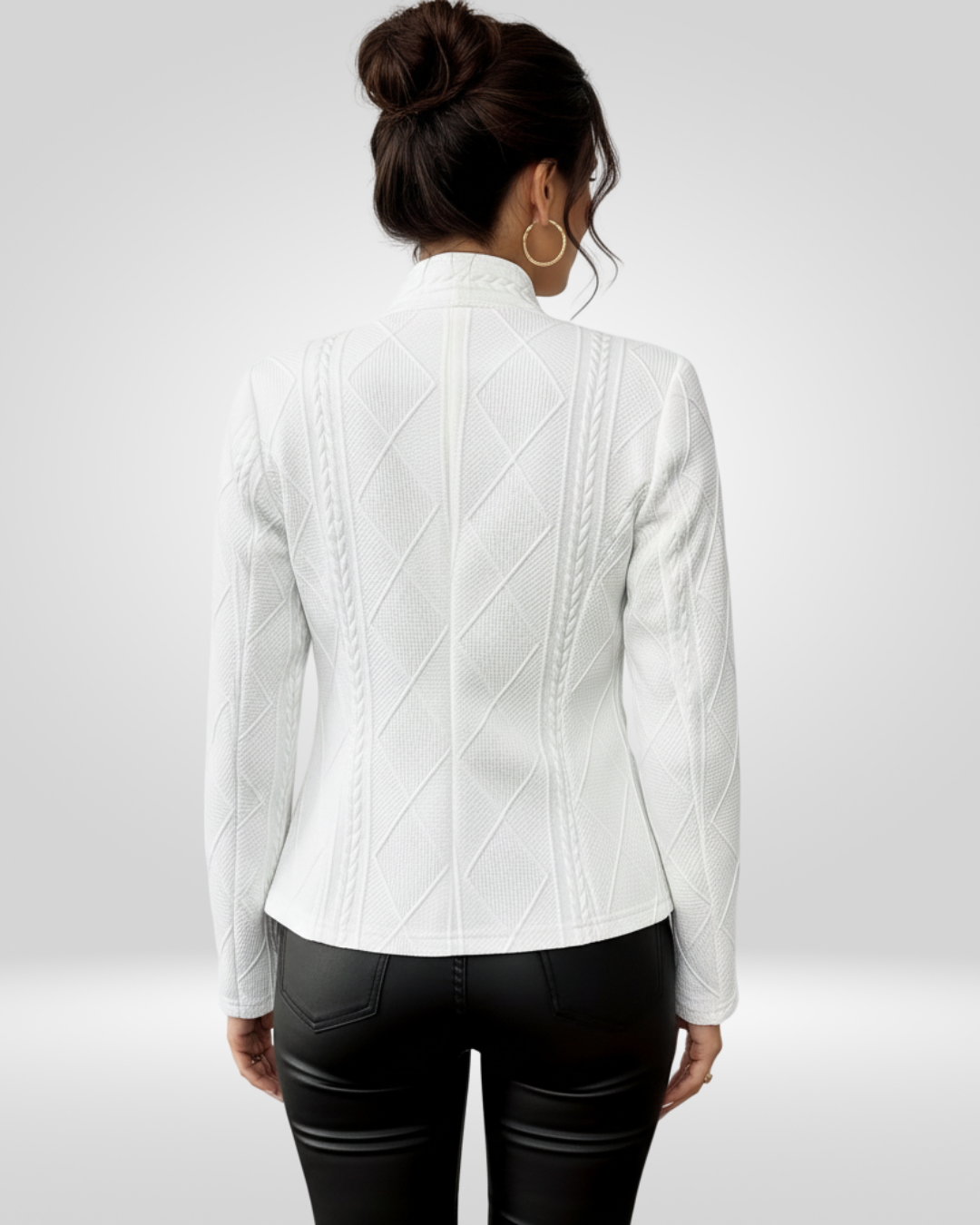 Femke Blazer with an Elegant Touch