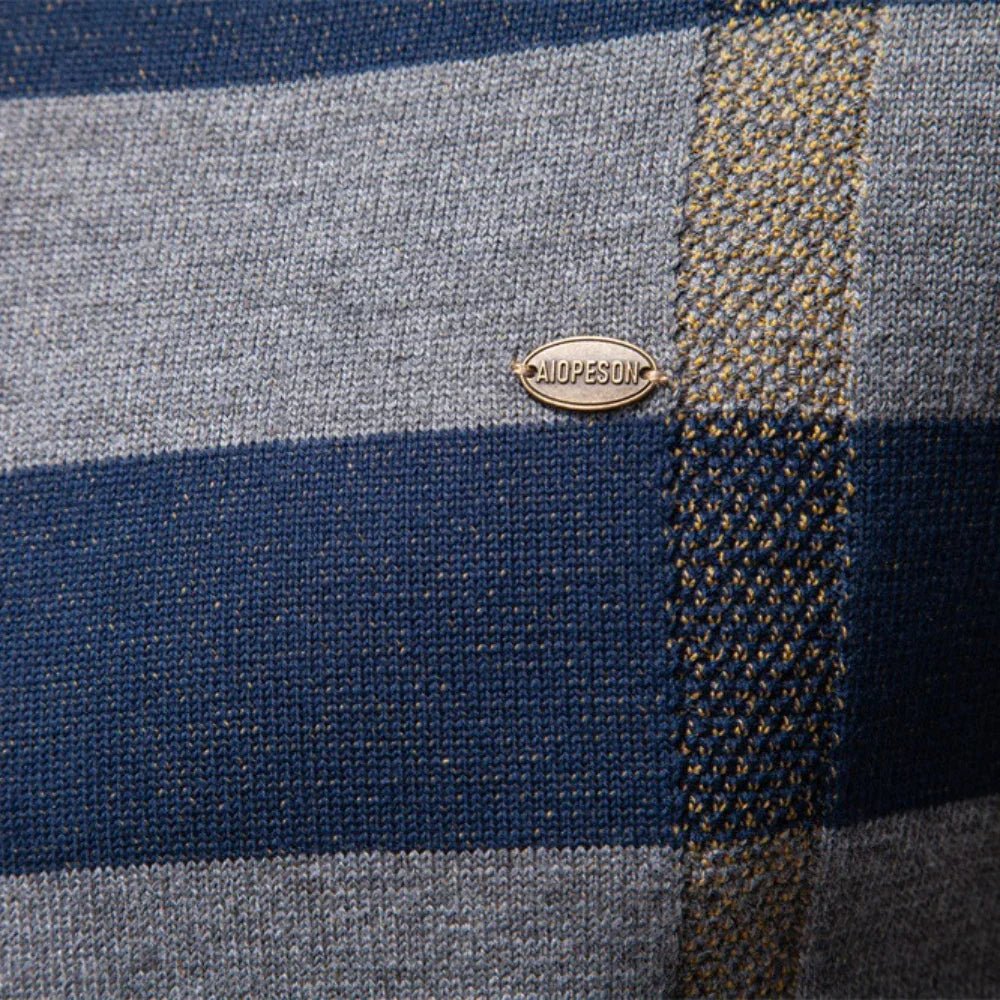 John | Men's Knit Pullover with Diamond Pattern