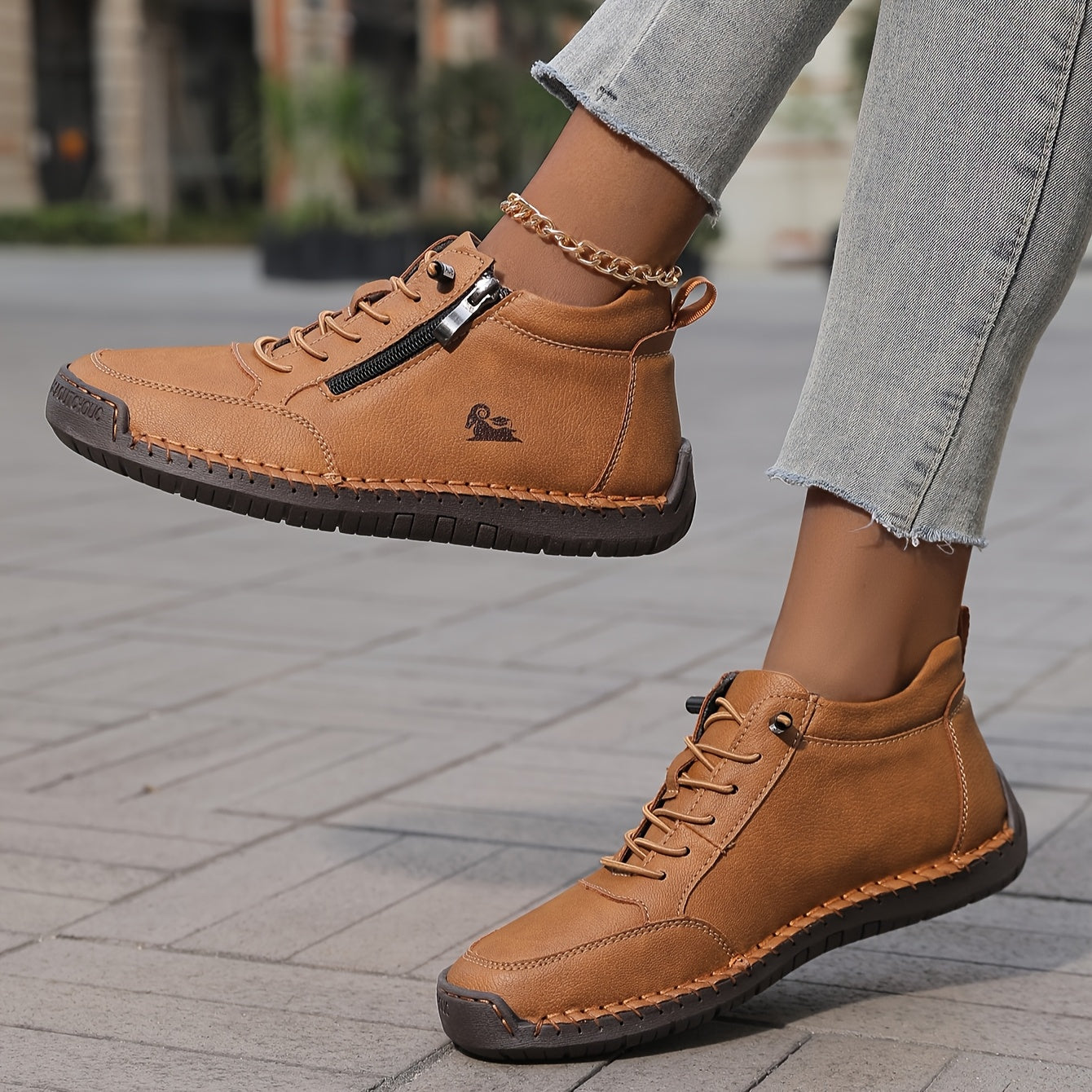 Émy™ | Therapeutic Comfort Sneakers