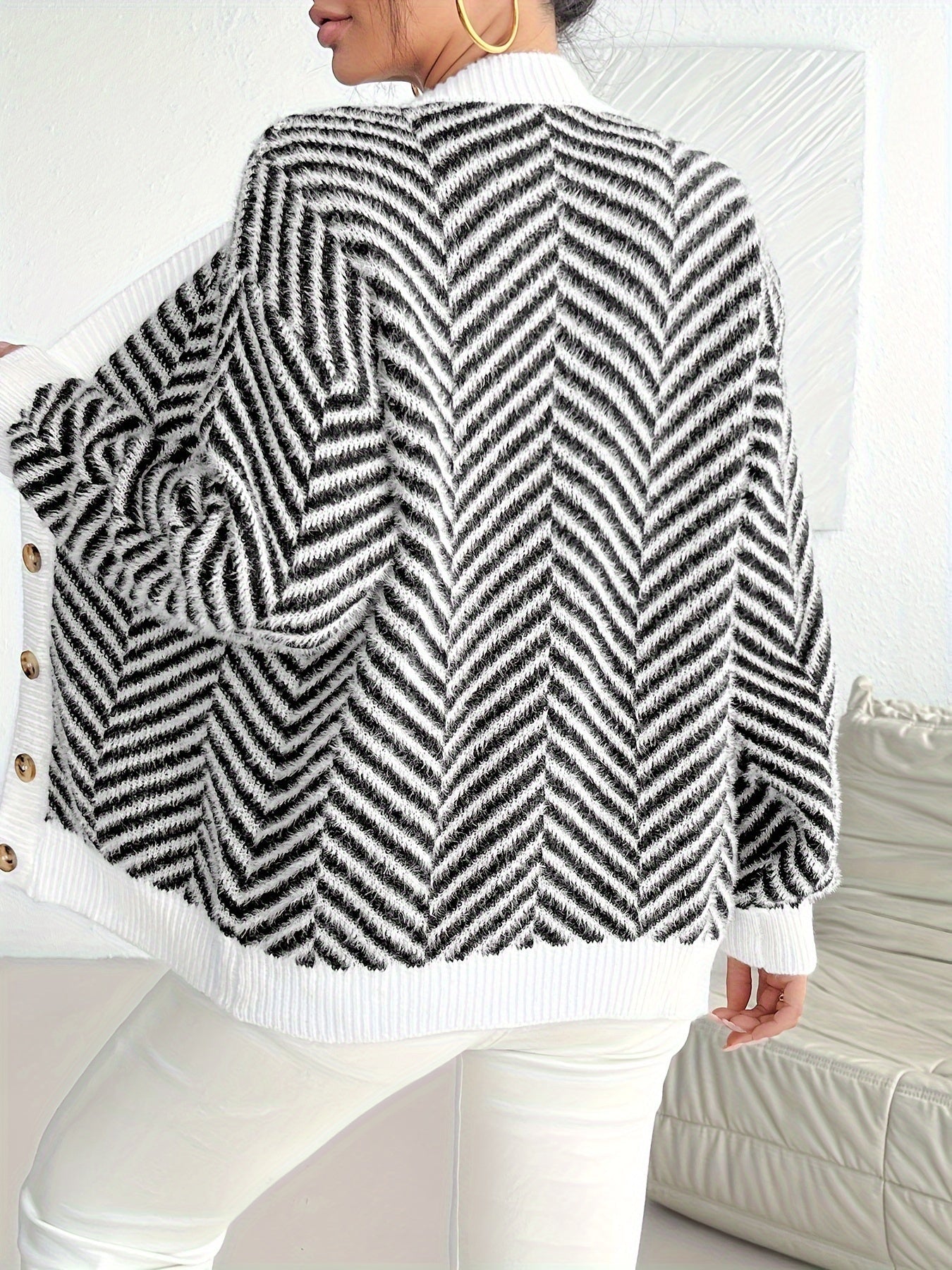 Lydia™ | Monochrome Chic Cardigan