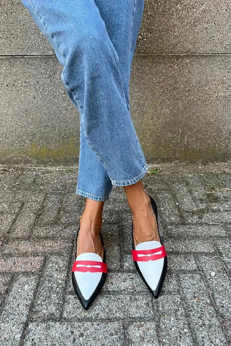 Dara | Loafers with Belts