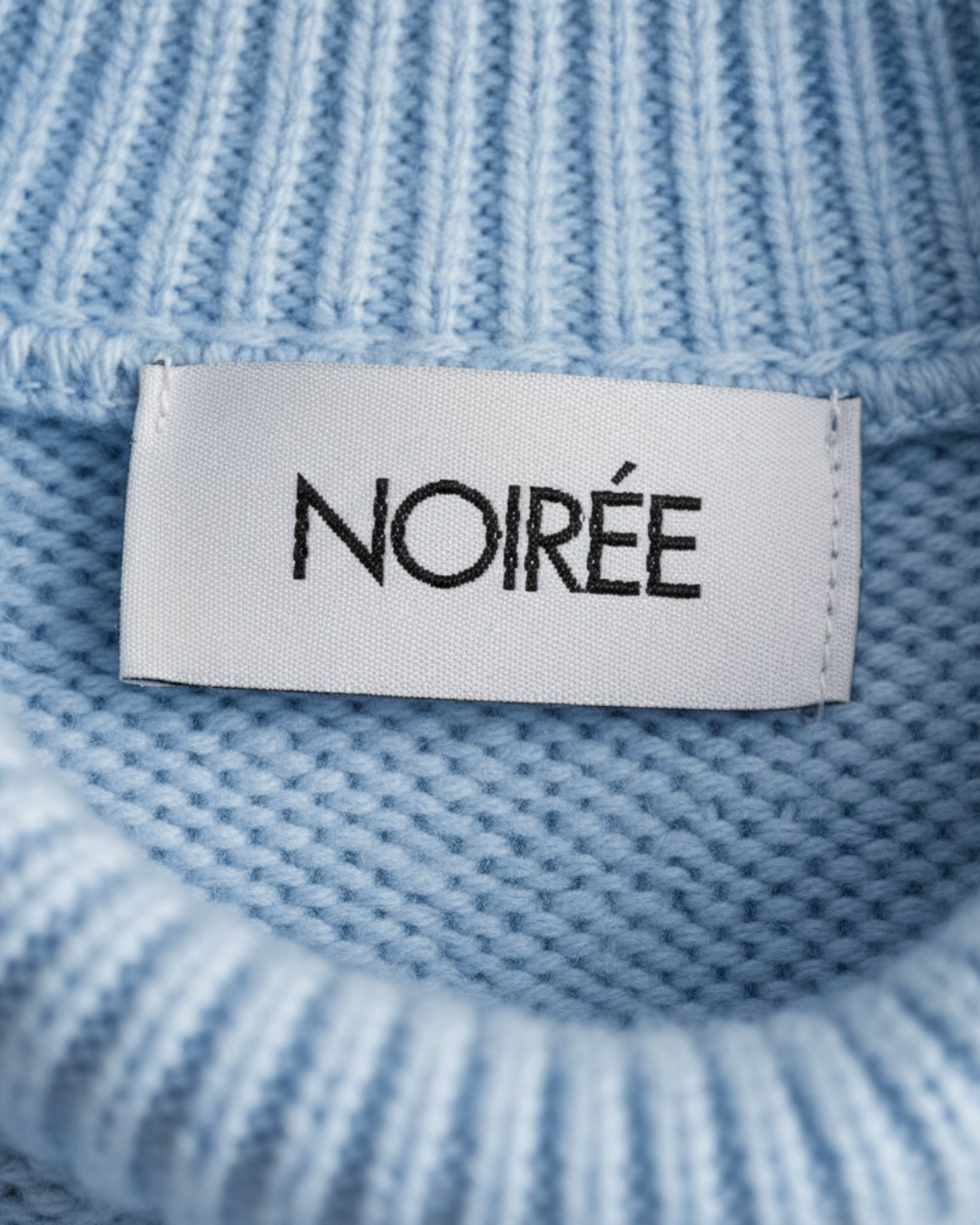 LUNA | Charming Pullover Sweater