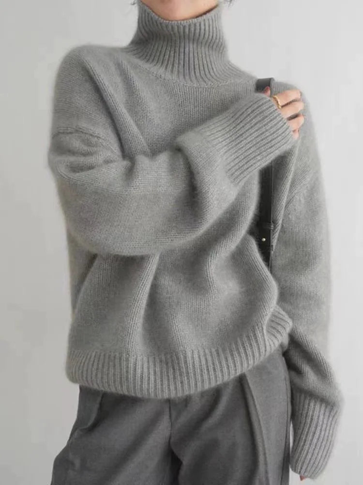Lydia™ | Classic Turtleneck Sweater