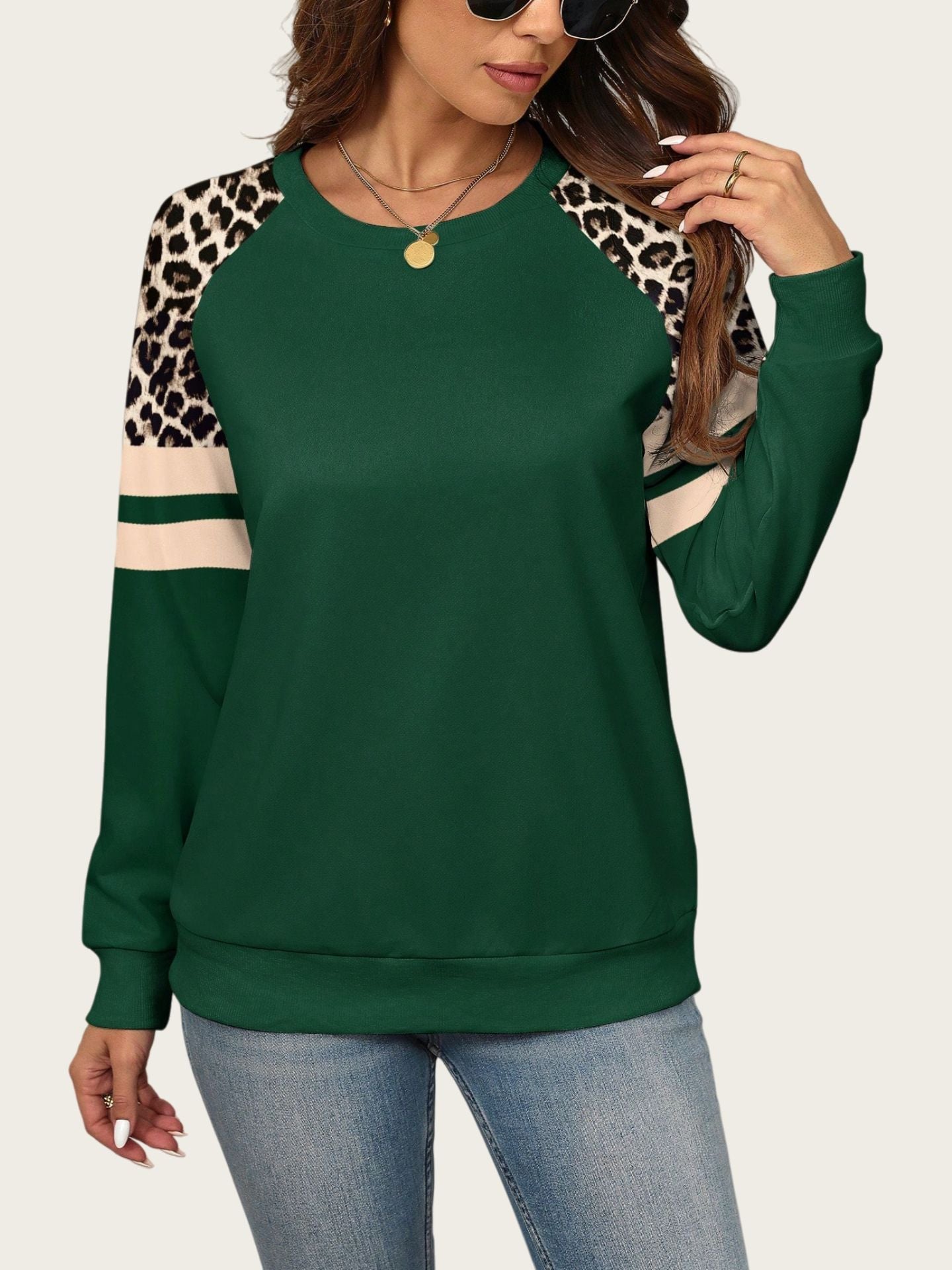 Lydia™ | Chic Leopard Patch Sweatshirt