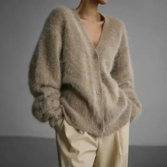 Daisy - Elegant Sweater