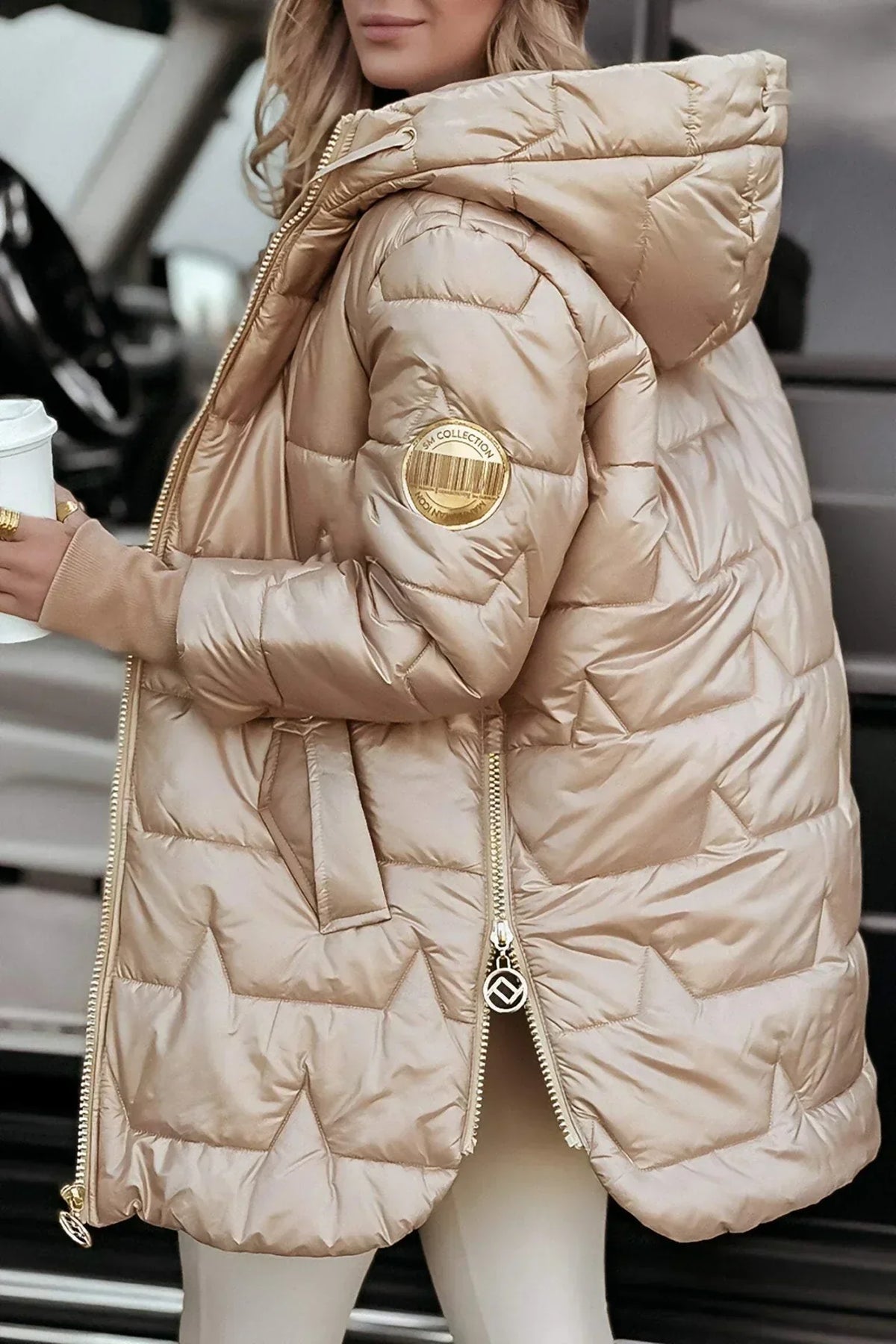 Evie | Stylish Winter Coat with Hood and Padding
