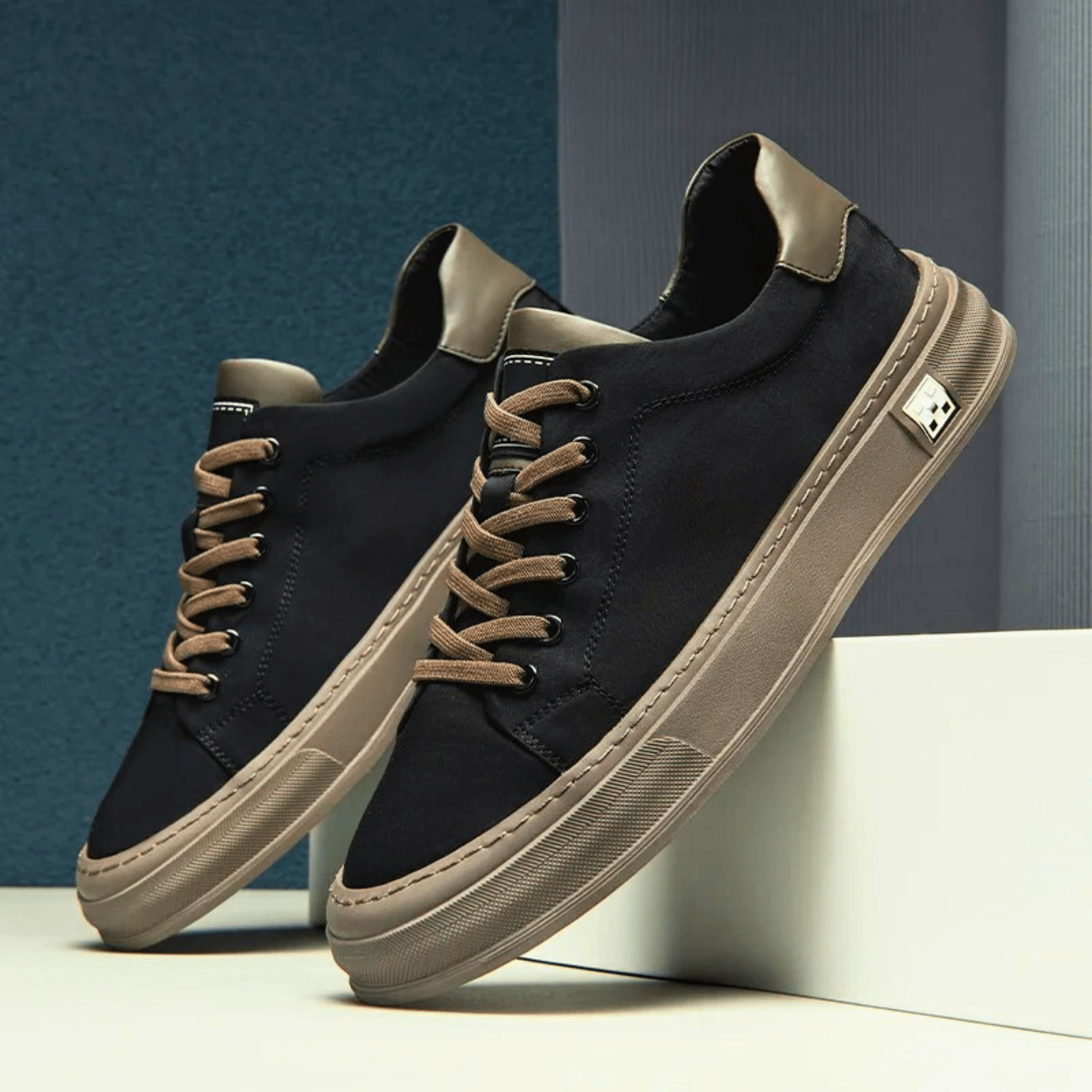 Jamie | Men’s Canvas Sneakers